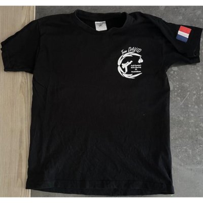 T-SHIRT